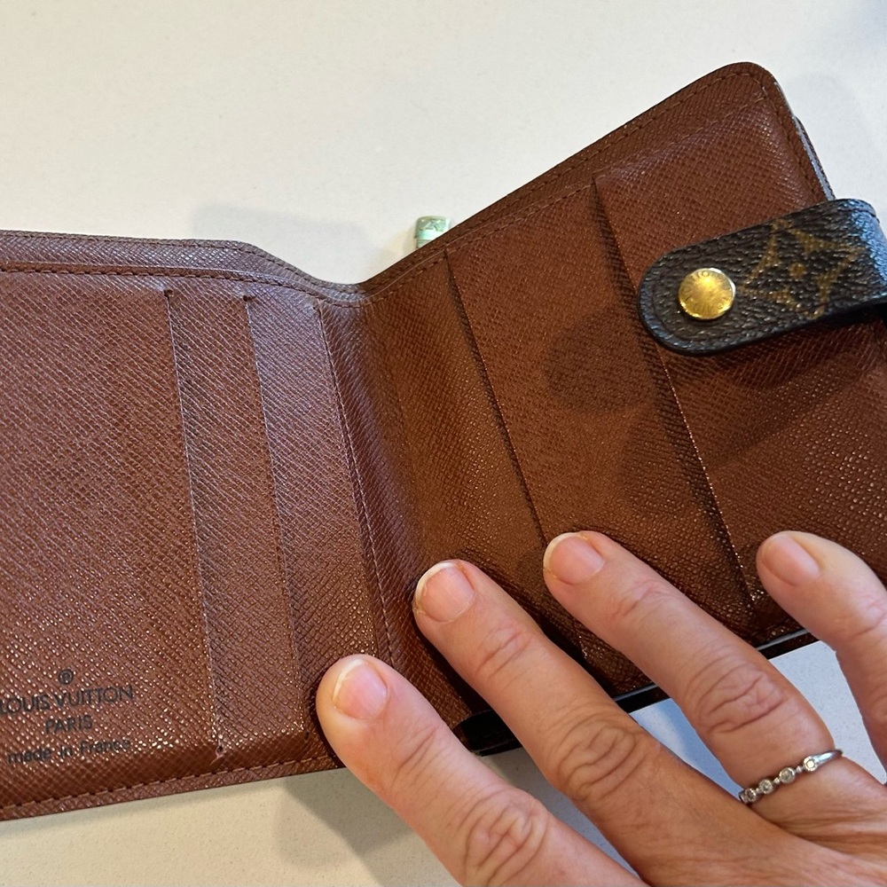 Louis Vuitton bifold compact Monogram wallet 2001 - Picture 3 of 8